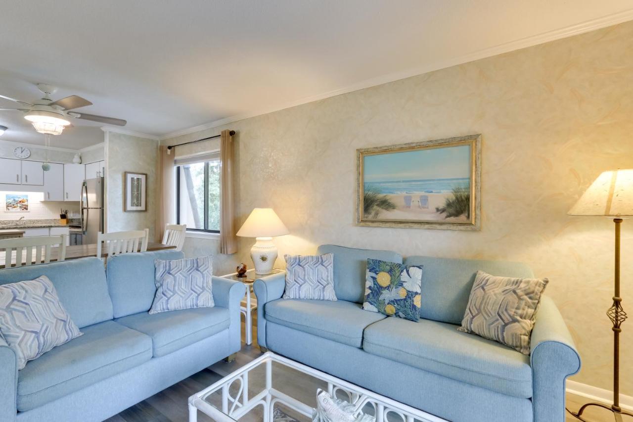 Hilton Head Condo With Balcony And Pool, Walk To Beach Хилтон-Хед-Айленд Экстерьер фото