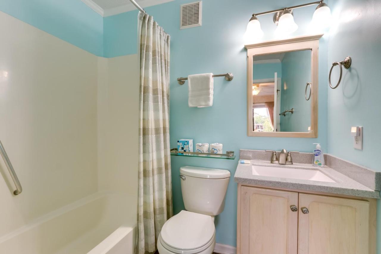Hilton Head Condo With Balcony And Pool, Walk To Beach Хилтон-Хед-Айленд Экстерьер фото