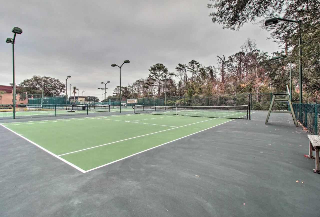 Hilton Head Condo With Balcony And Pool, Walk To Beach Хилтон-Хед-Айленд Экстерьер фото